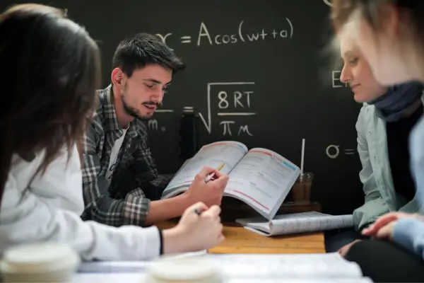 Métodos Didáticos Emocionais para Aprendizagem Eficiente